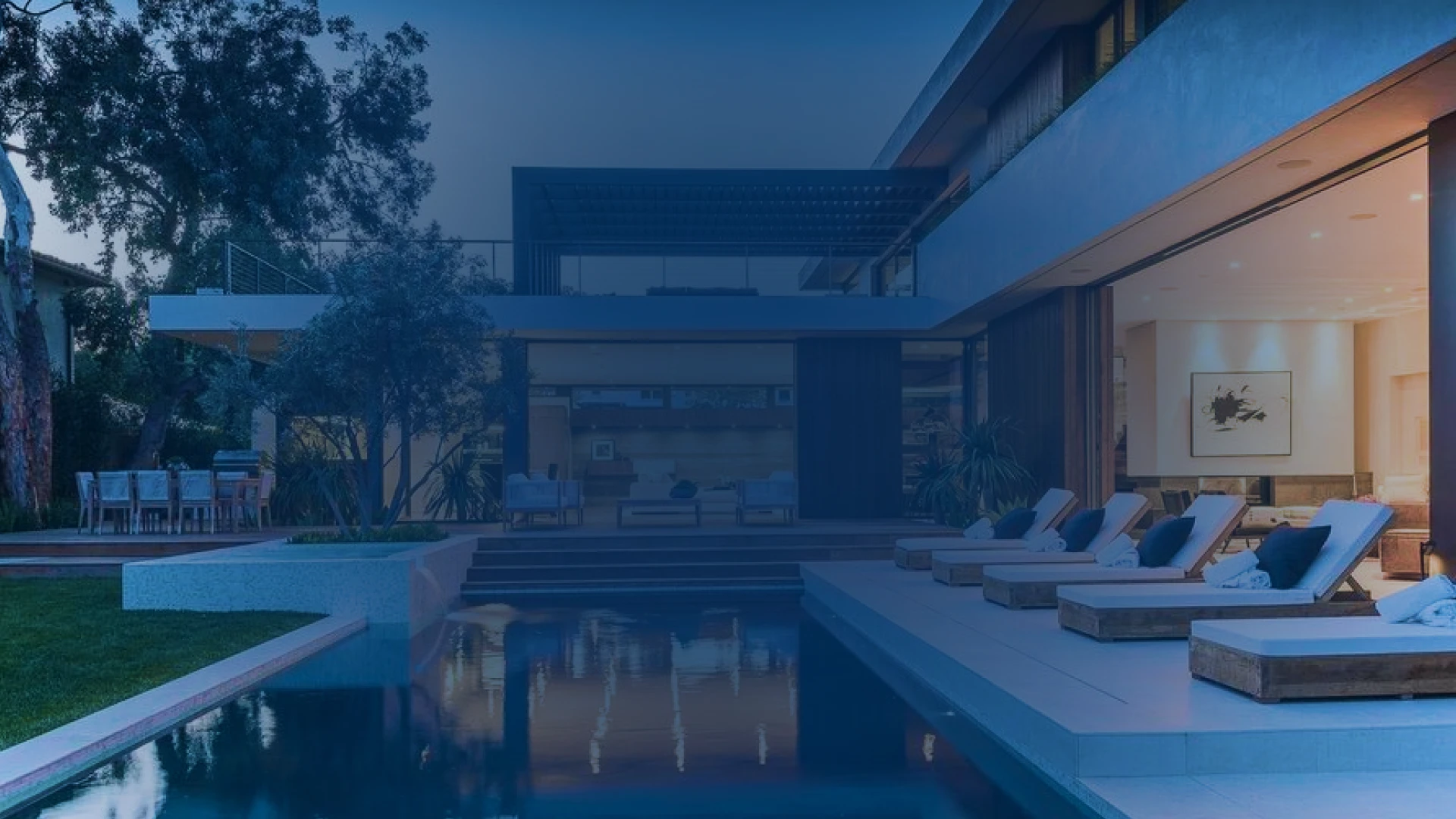 Hero Full Width Frame 1